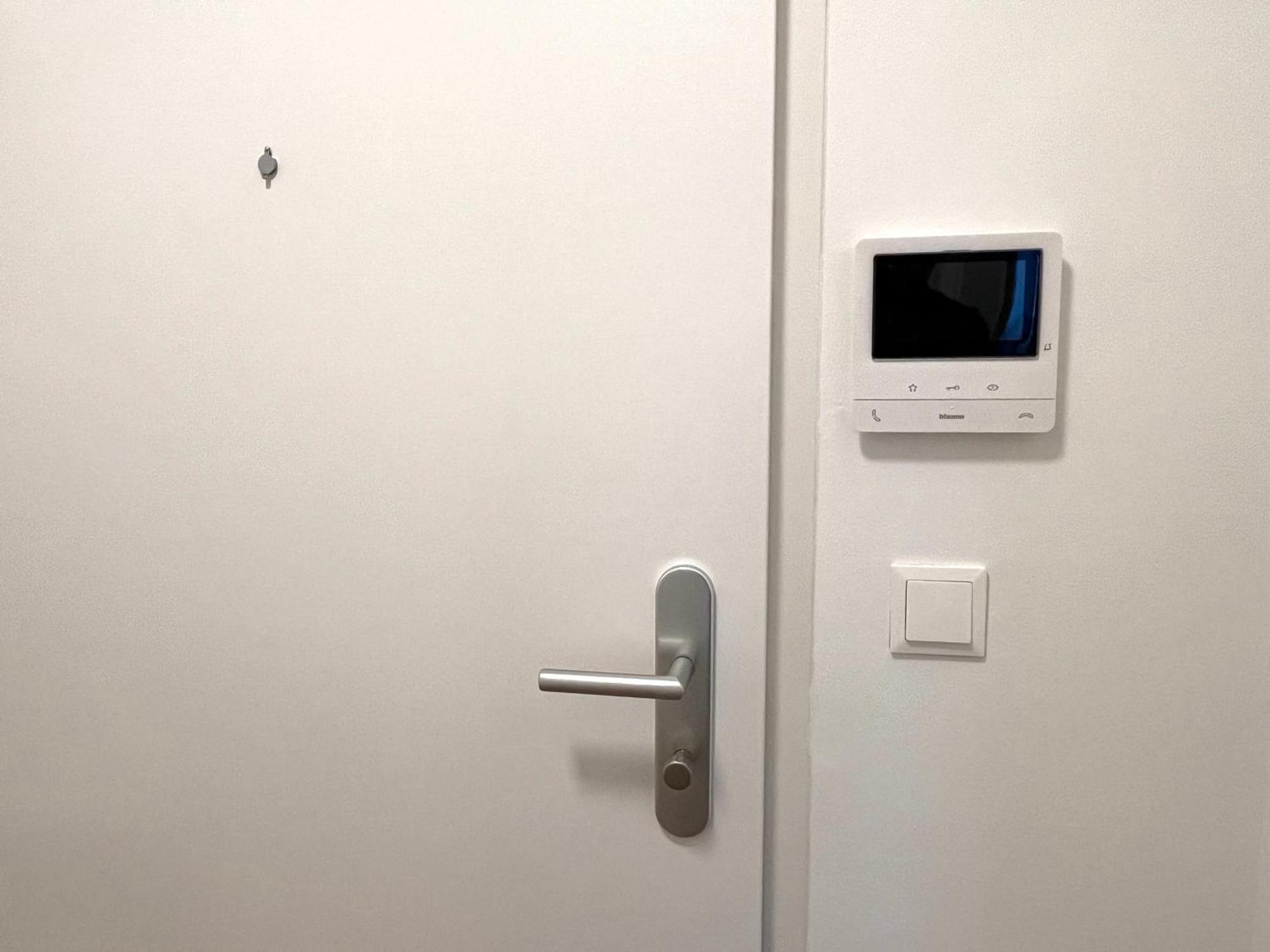 Free Parking / Brandnew With Air Condition And Balcony Vienna Luaran gambar